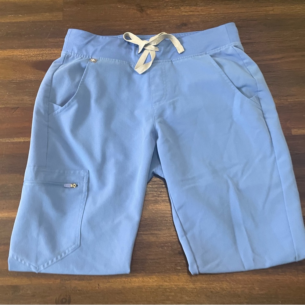 Figs Women's Light Blue Jogger Pants Ceil Blue Small